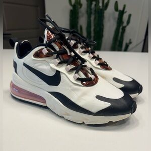 ⚜️ Nike AirMax 270 size 6.5